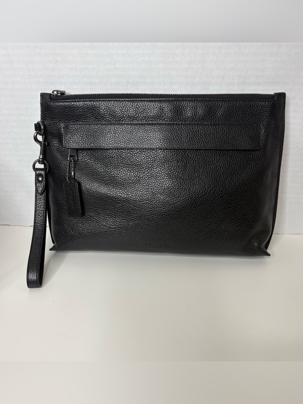 COACH F28614 Carryall Pouch in soft black pebbled leather NWOT